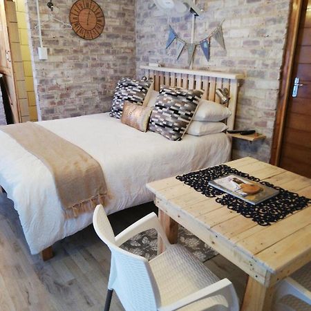 Pillow Place Parys Bagian luar foto