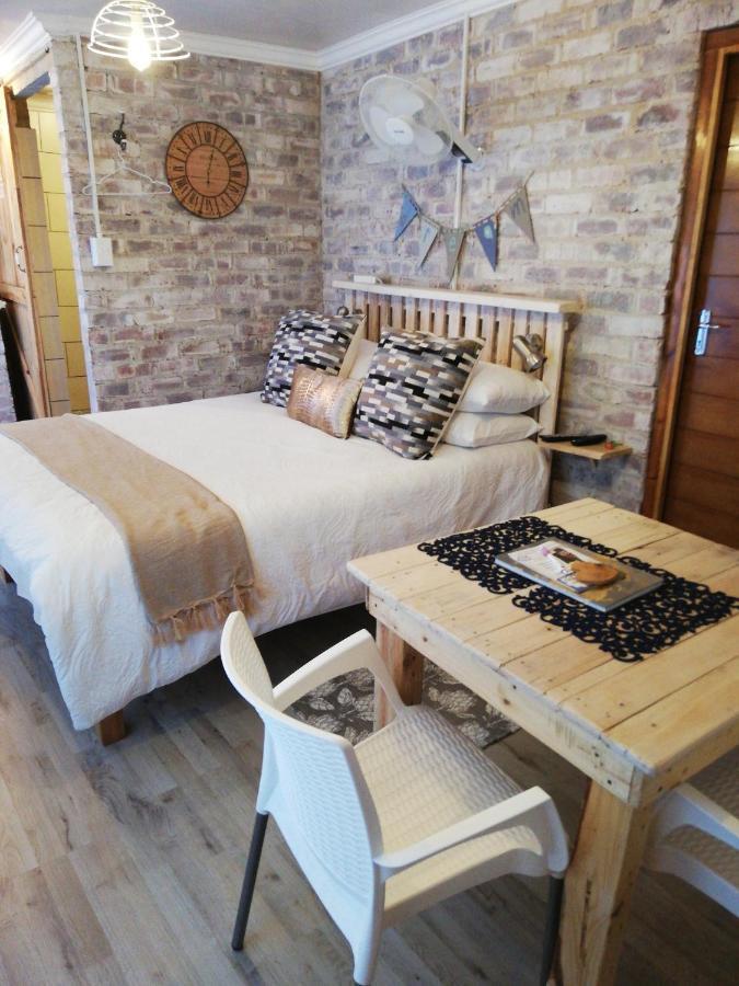 Pillow Place Parys Bagian luar foto